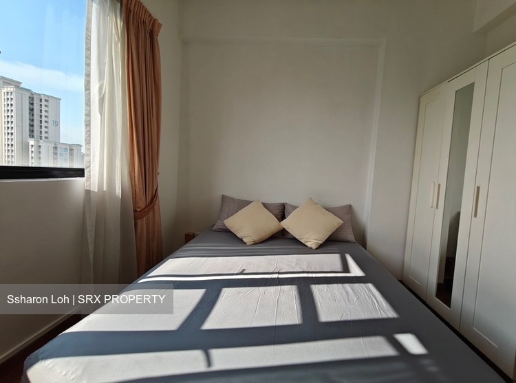 Central Green Condominium (D3), Condominium #524648001